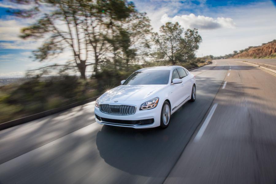  Kia K900 (RJ) 2018 года  (фото 5 из 64)